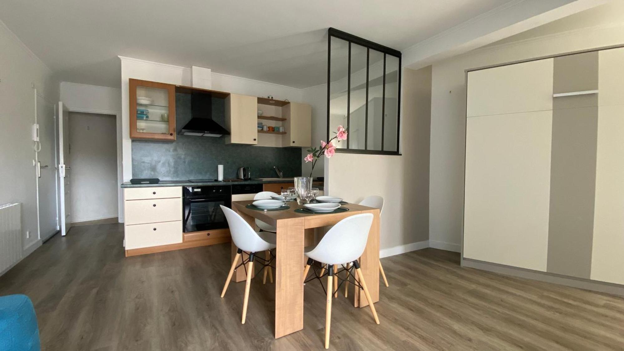 Appartement Avec Vue Mer Et Parking Benodet Exterior photo
